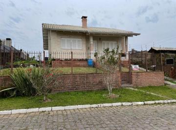 Casa · 138m² · 3 Quartos · 2 Vagas · 3 DORMITÓRIOS