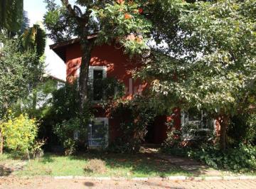 Casa · 250m² · 4 Quartos · 3 Vagas · Casa à venda em Campinas, Chácara Belvedere, com 4 suítes, com 250 m²