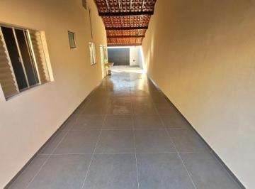 Casa · 70m² · 3 Quartos · Ótima casa no Bairro Jardim Europa em Uberlândia