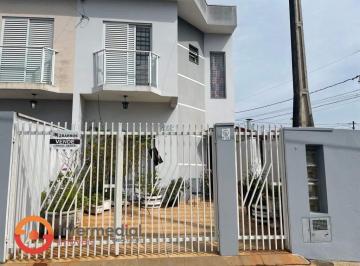 Casa · 62m² · 2 Quartos · 1 Vaga · Casa à venda com 2 dormitórios sendo 2 suítes no bairro Esplanada