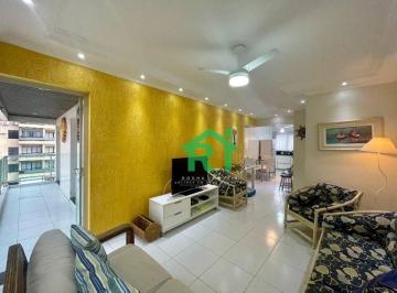 Sala · Apartamento com 3 Quartos (2 Suítes), 2 vagas e lazer à venda em Pitangueiras, Guarujá