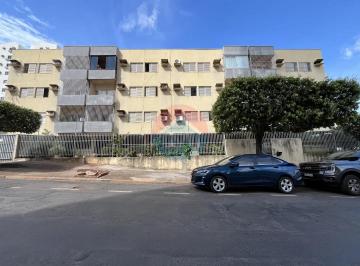 Apartamento · 72m² · 3 Quartos · Edifício Flamboyant localizado no bairro Bosque da Saúde, próximo ao Hospital São Mateus.