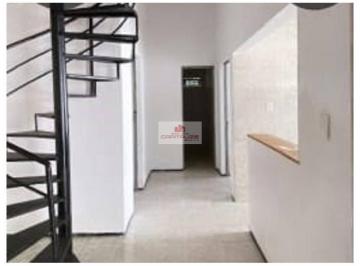 fce875789743f14b18aa0df4bf6dd1c4.jpg · Casa duplex, com 3 quartos, sendo 1 suítes
