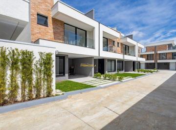 Casa · 134m² · 3 Quartos · Casa à venda - em Santa Felicidade