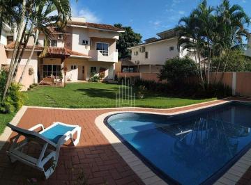 Casa · 310m² · 3 Quartos · 2 Vagas · Sobrado à venda no Condomínio Solar das Crisalidas em Foz do Iguaçu.