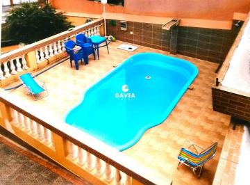Casa · 156m² · 4 Quartos · 4 Vagas · Casa com piscina Jardim Independência - São Vicente