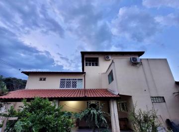 Casa de 5 quartos, Vicente Pires · LINDO TRIPLEX EM VICENTE PIRES 