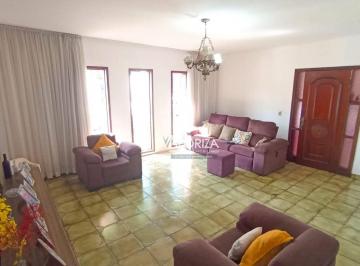 60fc34a8b54e6dd4bbbdcfcc8b045c5771a50937 · Casa com 3 dormitórios, 235 m² - venda por R$ 1.800.000,00 ou aluguel por R$ 9.170,00/mês - Parque C