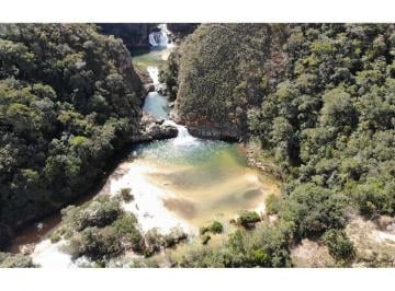 Rural · 720000m² · 10 Quartos · 10 Vagas · Fazenda à venda, com uma das cachoeiras mais lindas da Serra da Canastra!