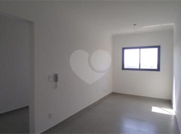 Área de Serviço · Apartamento com 2 quartos à venda em Jardim Wanel Ville V - SP