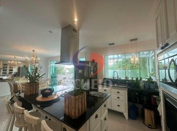 Casa · 270m² · 4 Quartos · 3 Vagas · Casa à venda no Condomínio Bellagio 270m² - 4 Suítes - Campo Belo!