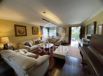 Casa · 262m² · 4 Quartos · 4 Vagas · Sobrado com 4 Quartos e 5 banheiros à Venda, 262m² por R$ 1.800.000 Alto da Boa Vista