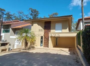 Casa · 384m² · 4 Quartos · 6 Vagas · Casa Condomínio em Santana de Parnaíba
