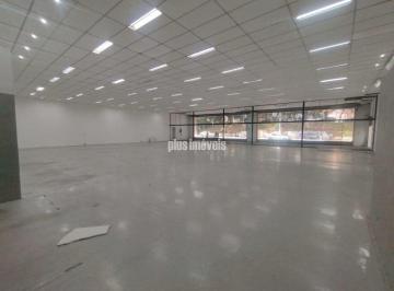 Comercial · 1300m² · Lojão em via principal do bairro