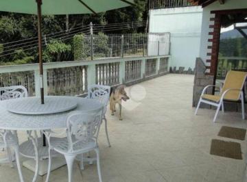 02c509359ffdcdbbe2d109a6a6c71d8824bd2174 · Casa com 4 dormitórios à venda, 344 m² por R$ 1.500.000,00 - Golfe - Teresópolis/RJ