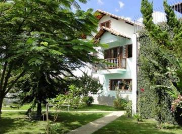 472f39386f1565fa36a1933000e06e79b6c82890 · Casa com 4 dormitórios à venda, 344 m² por R$ 1.500.000,00 - Golfe - Teresópolis/RJ