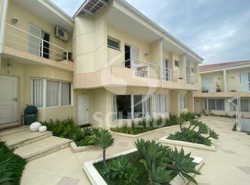 Casa · 185m² · 3 Quartos · 2 Vagas · Sobrado em Condomínio à venda, 3 Quartos, 1 suíte e 2 vagas cobertas por R$ 850.000
