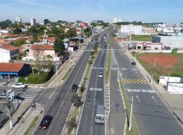 Foto 01 · Lotes Comerciais 800,30m2, na região mais nobre e valorizada da Cidade  Mais de 500 industrias Comer