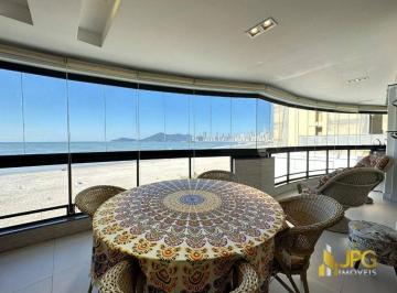 8f0fef8e8c078f1a88e5167bb54154956b0d70fd · Apartamento frente mar em Balneário Camboriú