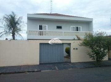 Casa · 3 Quartos · SOBRADO BADY BASSITT - SP