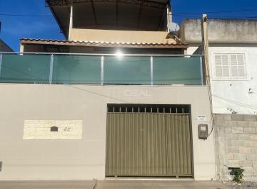 Casa · 180m² · 4 Quartos · 2 Vagas · Casa Duplex Próxima à Presidente Kennedy com Infraestrutura Completa