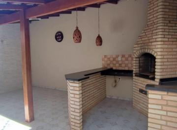 ce5f680f8c3044f4ad2e52be24933f2e.jpg · Casa para Venda em Uberlândia/MG - 3 Dorm. 170 m2 Área Útil