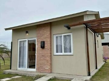 Casa · 50m² · 2 Quartos · 1 Vaga · Casa 2 quartos à venda com 50 m² no bairro Três vendas, em PELOTAS - RS