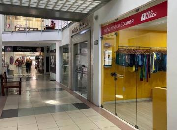 Comercial · 26m² · Loja em Centro Comercial Praia Center