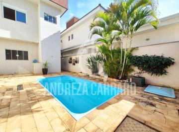 Casa de 3 quartos, Sorocaba · Sobrado no Condomínio Ibiti Royal ***COM PISCINA***