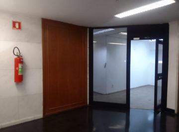 2023/09/4d7533347599819f004a9c09ee349fab.jpg · COMERCIAL - CENTRO