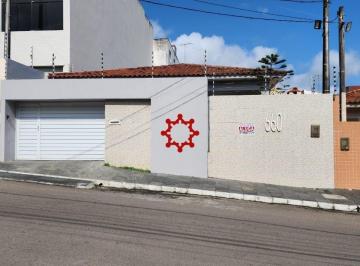 Casa · 360m² · 3 Quartos · Casa à venda - em Petrópolis