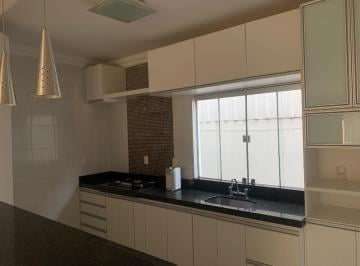Apartamento · 1428m² · 3 Quartos · 2 Vagas · Apartamento para aluguel, 3 quartos, 1 suíte, 2 vagas, Marciano Brandão - Patrocínio/MG
