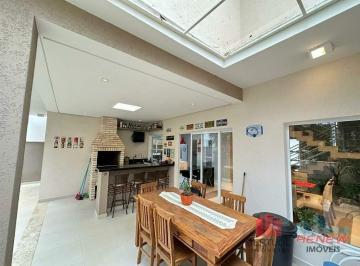 Casa · 201m² · 3 Quartos · 4 Vagas · Casa em condomínio a venda em Vinhedo/SP