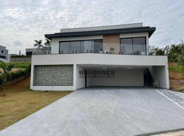 5b69469fdef2c0d1b7c0c22fbbc574e0a0596400 · Casa com 3 dormitórios à venda, 240 m² por R$ 2.400.000,00 - Condomínio Villas do Golfe - Itu/SP