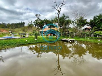 Rural · 5500m² · 1 Quarto · Chácara em Meio a Natureza com Lagoa, Piscina e Terreno de 5.500m² à venda em Canelinha/SC