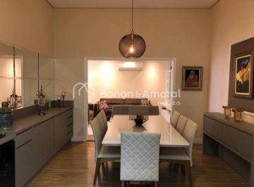 Casa · 320m² · 5 Quartos · 4 Vagas · Casa com 5 Quartos e 5 banheiros à Venda, 320 m² por R$ 1.585.000