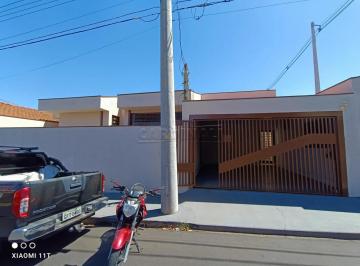 Frente · Casa Padrão em São Carlos