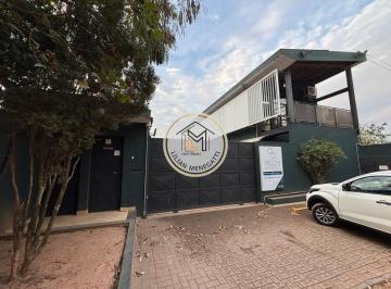 Foto 01 · Vendo/Aluga Edifício Comercial com Galpão - 8 Salas com Ar condicionado - Refeitório - Localizado no