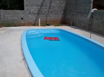 Casa · 100m² · 2 Quartos · 3 Vagas · Casa Padrão em São José dos Campos
