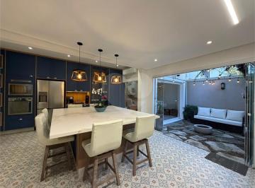 Casa · 266m² · 4 Quartos · 3 Vagas · Condomínio com 4 quartos à venda em Santo amaro - SP