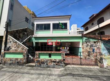 36b8f0f5419601c5c475bc4913e3ed3f95d62eb8 · Casa com 8 dormitórios à venda, 220 m² por R$ 1.200.000,00 - Centro - Cabo Frio/RJ