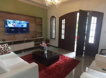 Casa de 4 quartos, Belém · Casa com 203m2, 4quartos(2 suítes) e 2 vagas em Umarizal/Belém/Pa