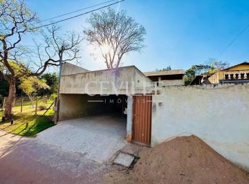 Casa · 380m² · 4 Quartos · Casa Espaçosa com linda Vista para as Montanhas