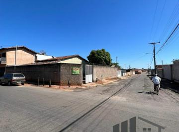 Foto 01 · Casa, Ferroviário, Formosa, GO