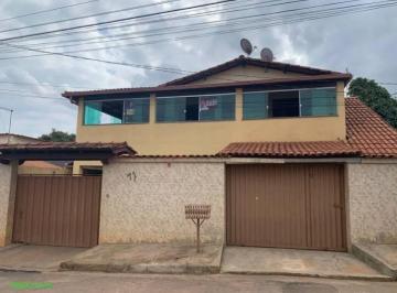 Casa · 360m² · 5 Quartos · 2 Vagas · Casa à venda - na Cidade Satélite