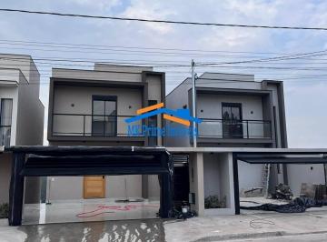 Casa · 185m² · 3 Quartos · Excelente Casa Nova com vista maravilhosa e piscina no Portal dos Ipês