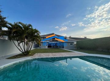 Casa · 700m² · 4 Quartos · 4 Vagas · Casa em Condomínio para Locação no Tamboré 3.