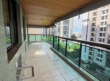 Apartamento · 143m² · 3 Quartos · 2 Vagas · Ilha de Cozumel - Excelente Apartamento no posto 5 da praia, 143M2, 3 quartos.