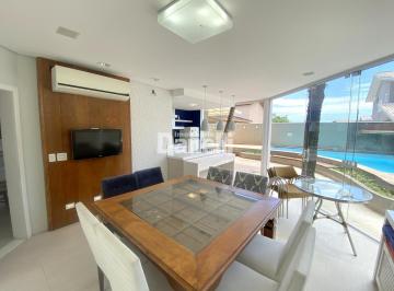 Casa · 319m² · 4 Quartos · 2 Vagas · Casa em Condomínio à venda, 4 quartos, 4 suítes, 2 vagas, Chácara do Visconde - Taubaté/SP