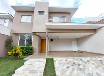 Casa · 262m² · 3 Quartos · 4 Vagas · Casa de Condominio em Village Damha III - São Carlos, SP